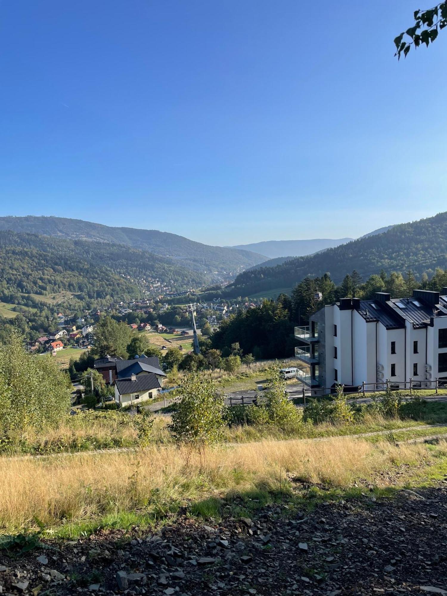 Owysoko - Apartamenty Z Widokiem 200 M Od Tras Szczyrk Mountain Resort Exterior photo